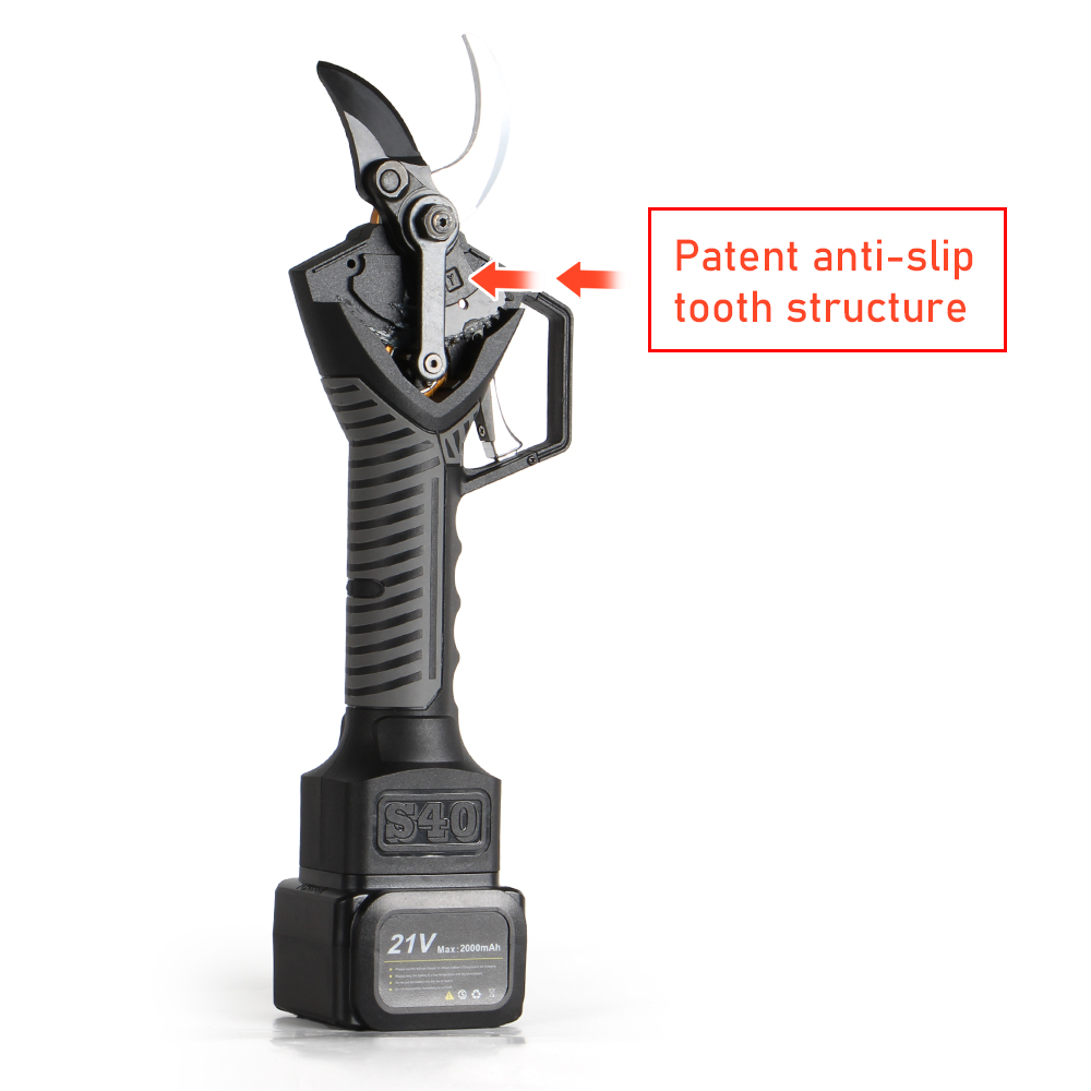 Elektryczne nożyce do gałęzi n – Electric Pruner With Extension Pole recenzja i cena